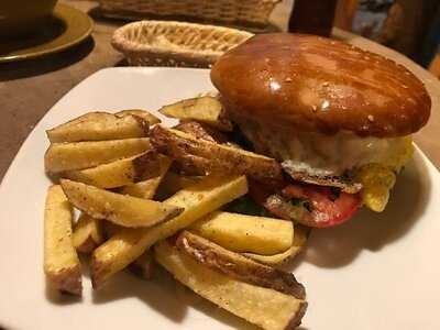 Chaskafe Pizzeria Restaurant