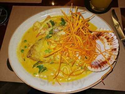 R18 Cafe Restaurante