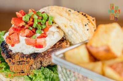 Palate Pizza & Burger Bar Cusco