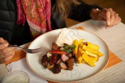 Sama Restaurante Café