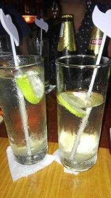 Stragos Karaoke Bar Boxes (san Borja)