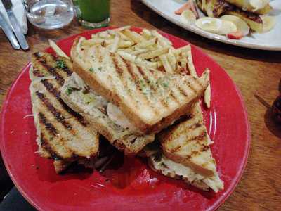 The Corner Restaurant & Café