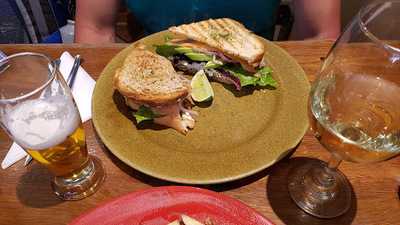 The Corner Restaurant & Café