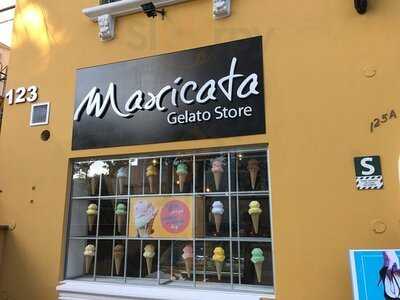 Maxicata Gelato Store