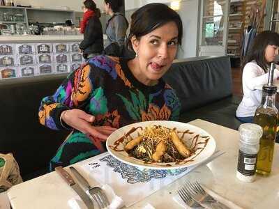 Mali Cafe & Restaurant