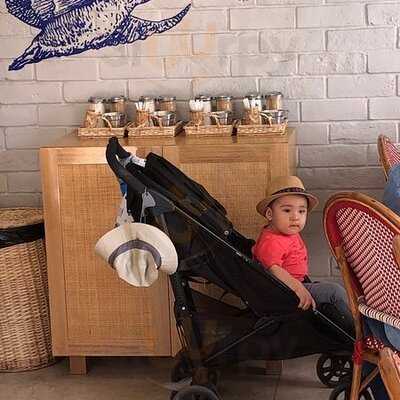 Beso Francés Crepería