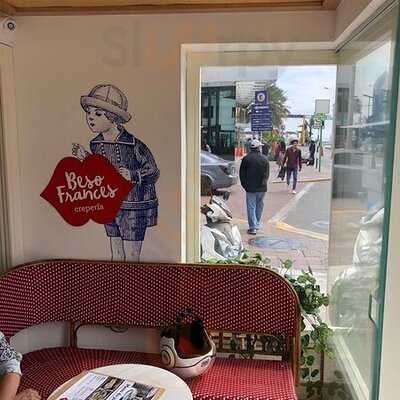 Beso Francés Crepería