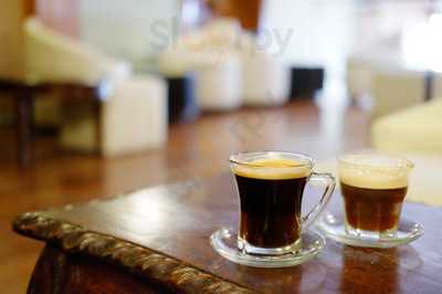 Cafe Bodega Santa Isabel