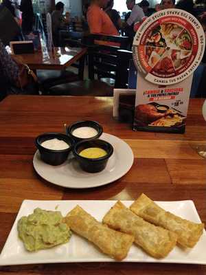 Pardos Chicken Centro Civico