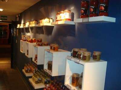 Wine & Bistro Market