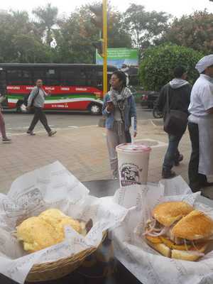 La Lucha Sangucheria