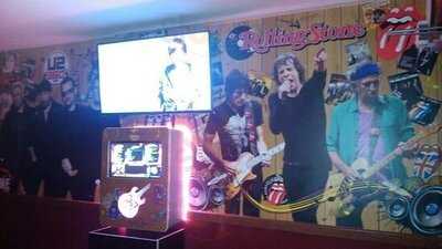 Villa Rock Cafe