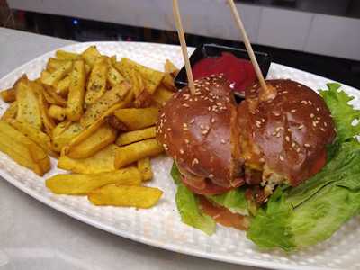 Donde Felipe - Bar, Tapería, Pizzas Y Cafe