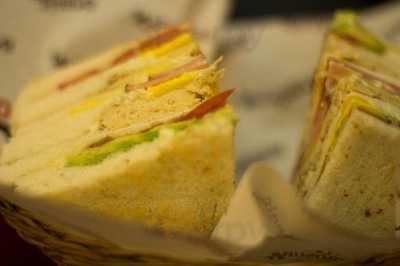 La Sabrosura Sangucheria Criolla