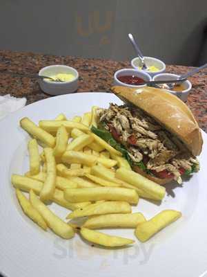 El Rescate Burger Restobar