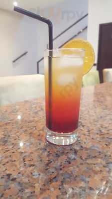 El Rescate Burger Restobar