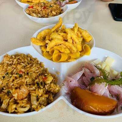 Las Barras De Ronald Cevicheria