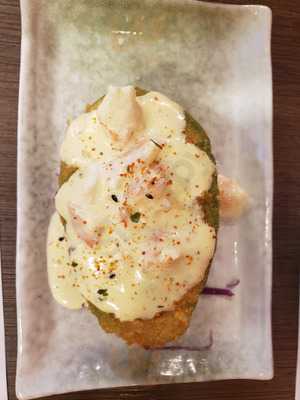 Makimona Sushi & Rolls