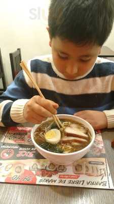 Makimona Sushi & Rolls