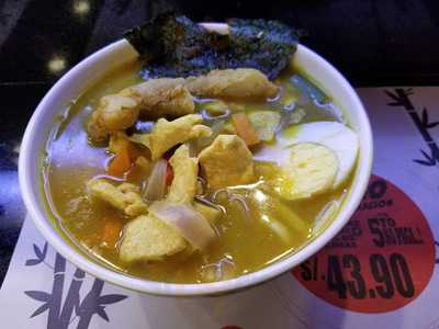 Makimona Sushi & Rolls