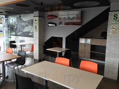 B&b - Cafe Y Sandwich