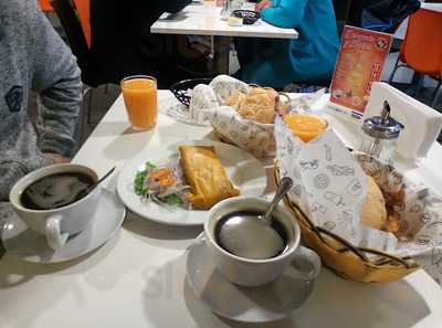 B&b - Cafe Y Sandwich