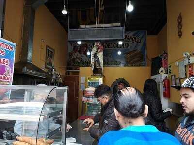 Los Auténticos Churros Españoles De La Virgen Del Carmen