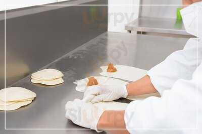 Los Auténticos Churros Españoles De La Virgen Del Carmen