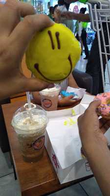 Dunkin Donuts
