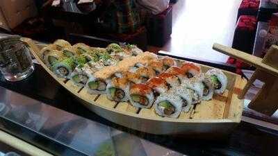 Makisu, Sushi & Makis