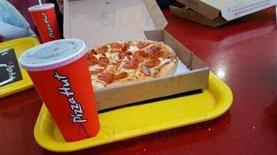 Pizza Hut Jockey Plaza