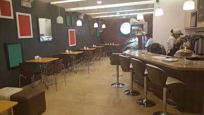 Barino Coffee & Cakes