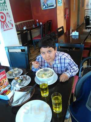 Los Caporales Chicken & Grill