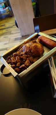 Los Caporales Chicken & Grill