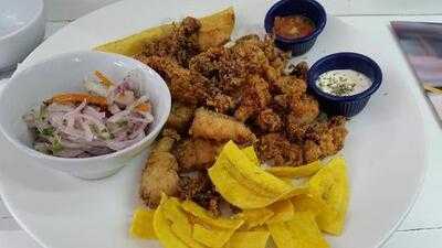 Micalo - Ceviches Y Tiraditos Bar