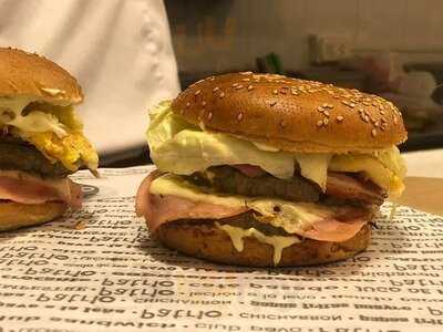 Patrio Sangucheria Criolla