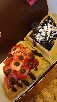 Que Waffles