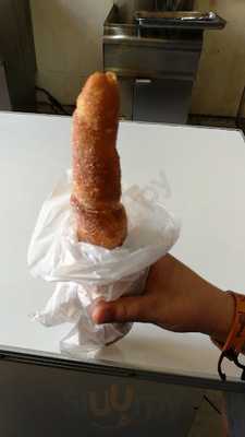 Los Auténticos Churros Españoles De La Virgen Del Carmen