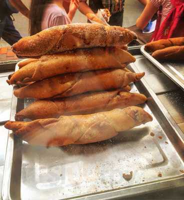 Los Auténticos Churros Españoles De La Virgen Del Carmen