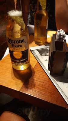 Stragos Karaoke Bar Boxes