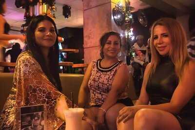 Persepolis Lounge Pub