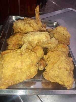 Chicharroneria Yenny