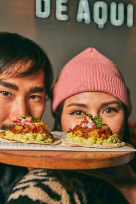 Popular De Aquí Y De Allá