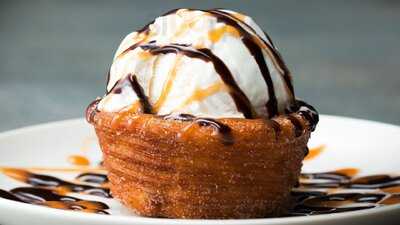 Royal Coffee Cafeteria