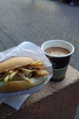 La Reina De Las Butifarras