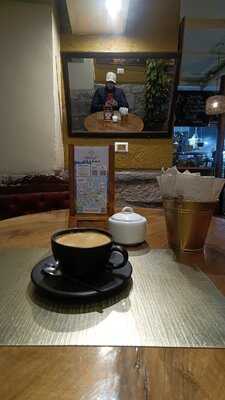 Organika Bakery & Coffee