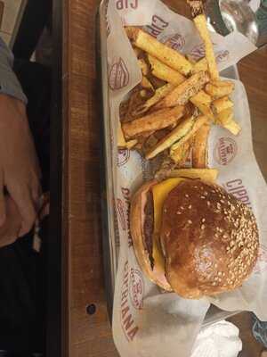 Cipriana - Cocina Libre