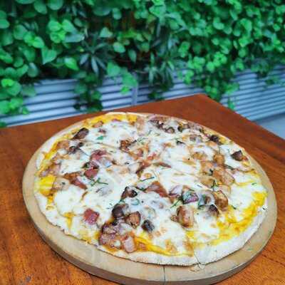 21.02 Resto & Lounge - Dazzler San Isidro