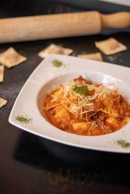 Bodega Italiana - Velasco