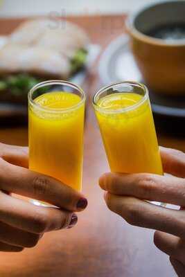 Quinoa Café - Dean Valdivia